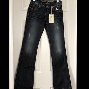 24x33 🆕 GUESS Jeans low rise flare w/ butterfly pockets